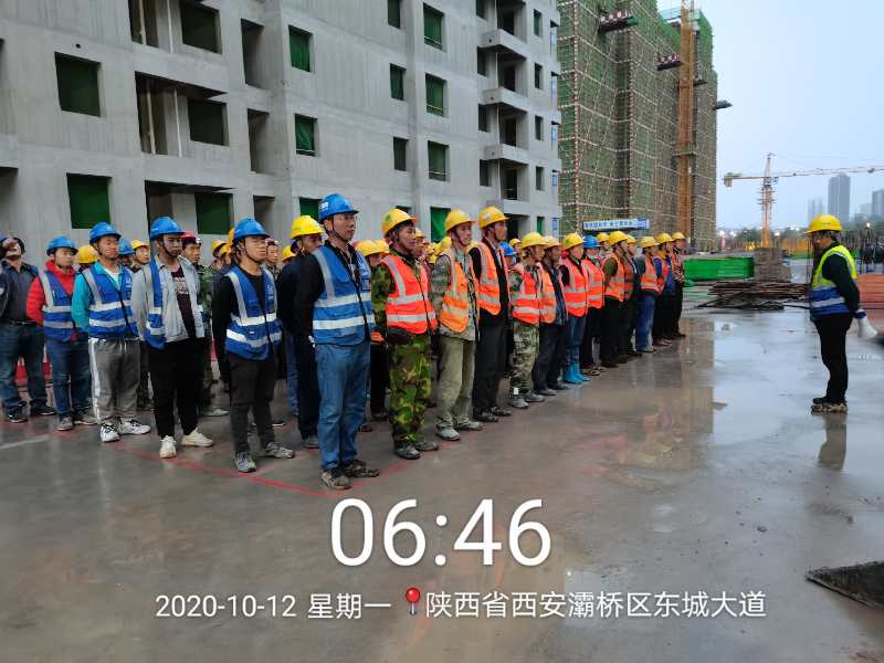 “白加黑” |雨季不放松,金盛人争分夺秒抢工期(图4) “白加黑” |雨季不放松,金盛人争分夺秒抢工期(图4)