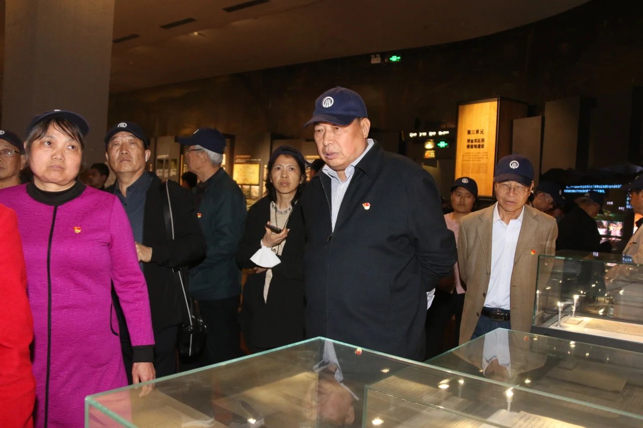 重温红色记忆·共谱革命友情|与秦风诗词学会赴照金革命纪念馆联合共建(图5) 5.jpg