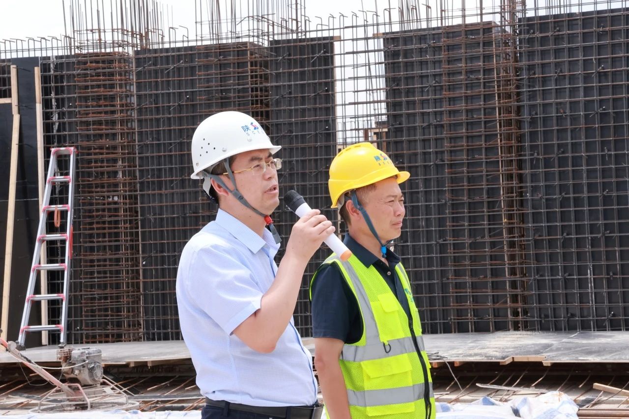 浓情端午 同祝安康|陕西金盛开展端午节慰问活动(图2) 2.jpg